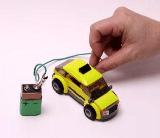 "Driverless Electric Taxis Could Be Huge For The Planet" - Grist