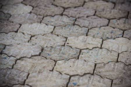 trashpresso-upcycled-tiles-662x0_q70_crop-scale